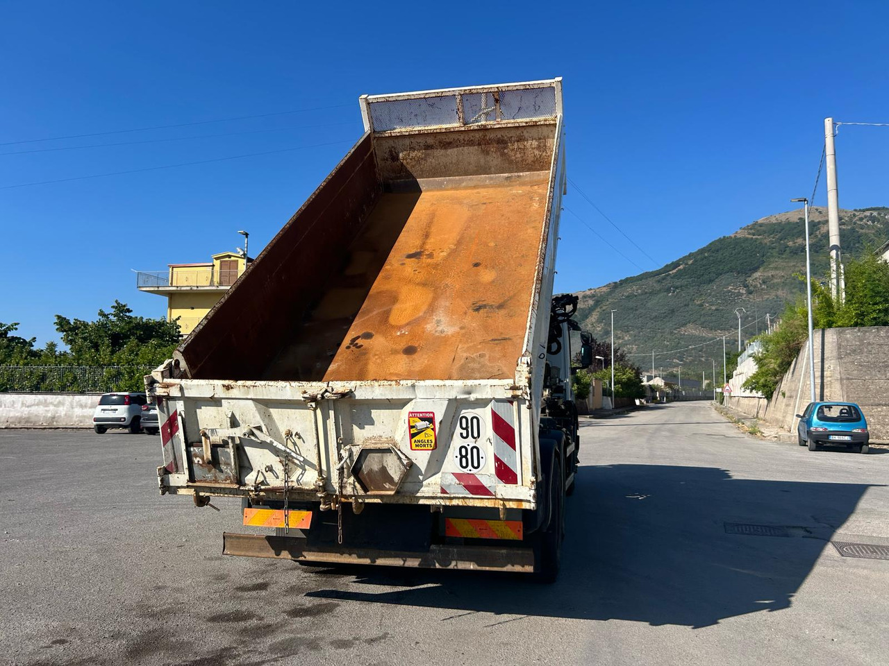 Caminhão grua IVECO TRAKKER 260T36: foto 34