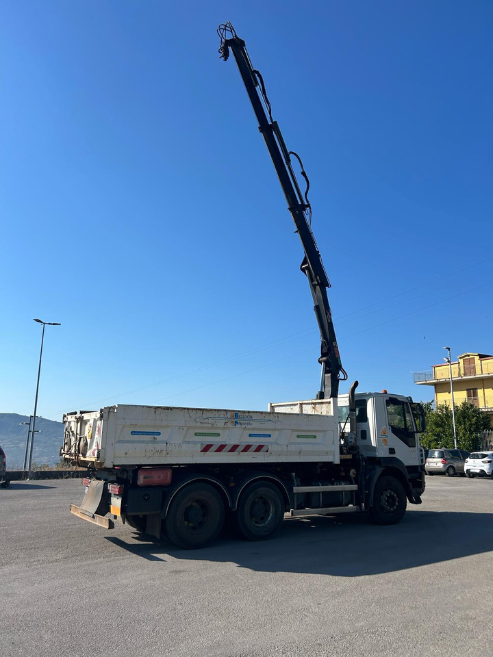 IVECO TRAKKER 260T36 - Caminhão grua, Caminhão basculante: foto 4 IVECO TRAKKER 260T36 - Caminhão grua, Caminhão basculante: foto 4