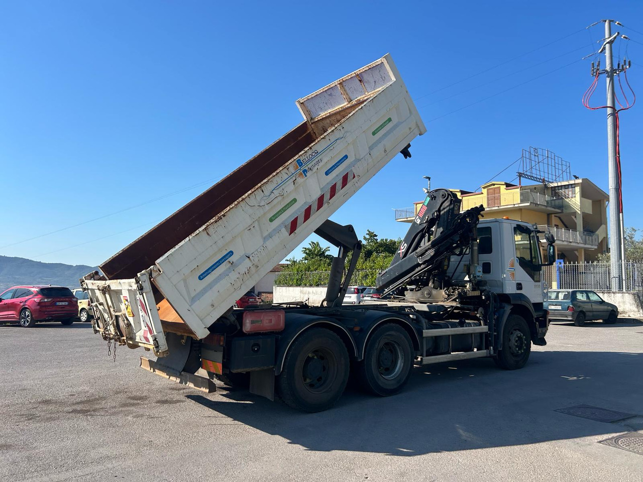 Caminhão grua IVECO TRAKKER 260T36: foto 31