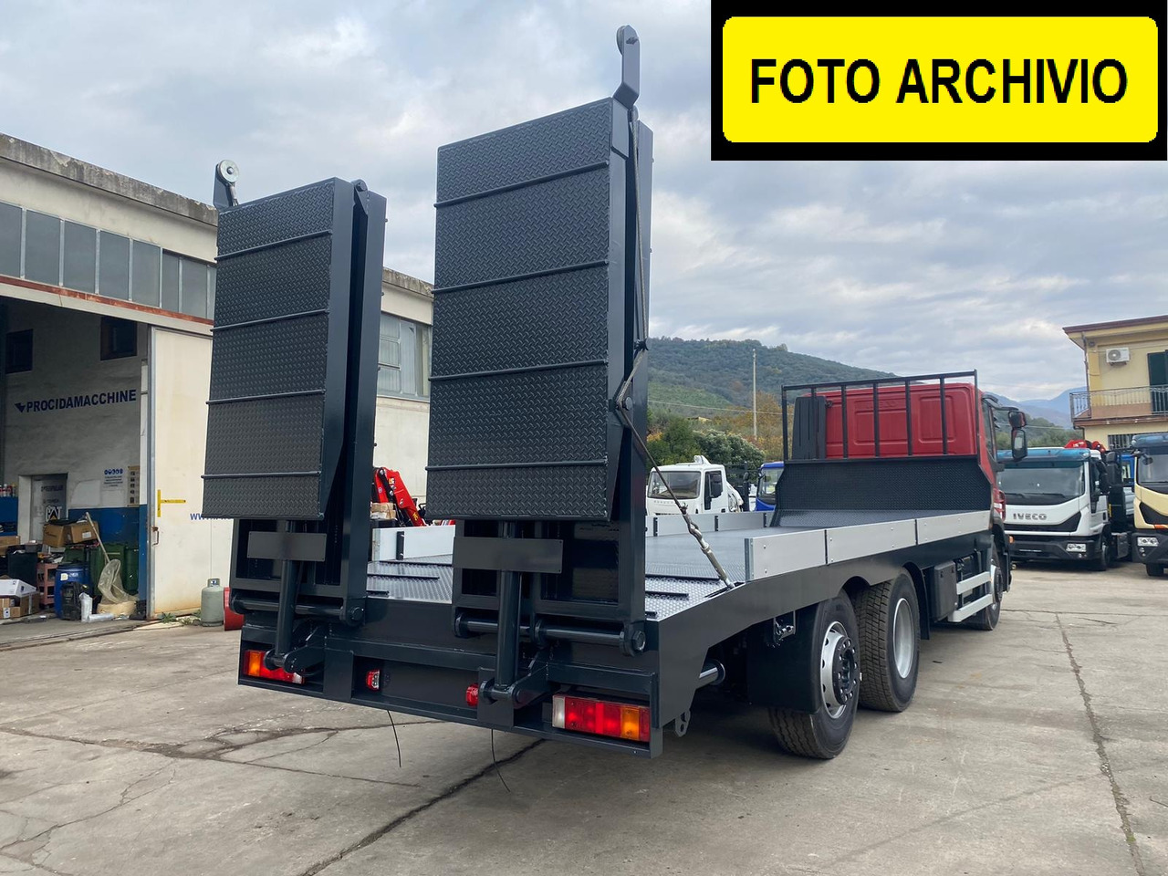 MAN TGX 26.440 - Camião de caixa aberta/ Plataforma: foto 4 MAN TGX 26.440 - Camião de caixa aberta/ Plataforma: foto 4