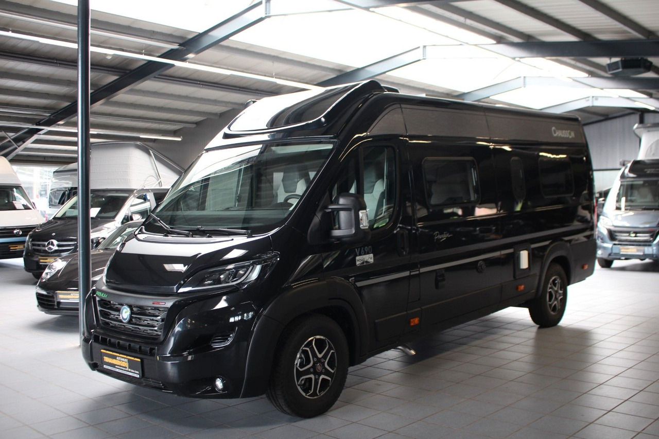 Chausson V 690/10 AT-9 Premium Road Hubbett Rampe Solar - Campervan: foto 2 Chausson V 690/10 AT-9 Premium Road Hubbett Rampe Solar - Campervan: foto 2