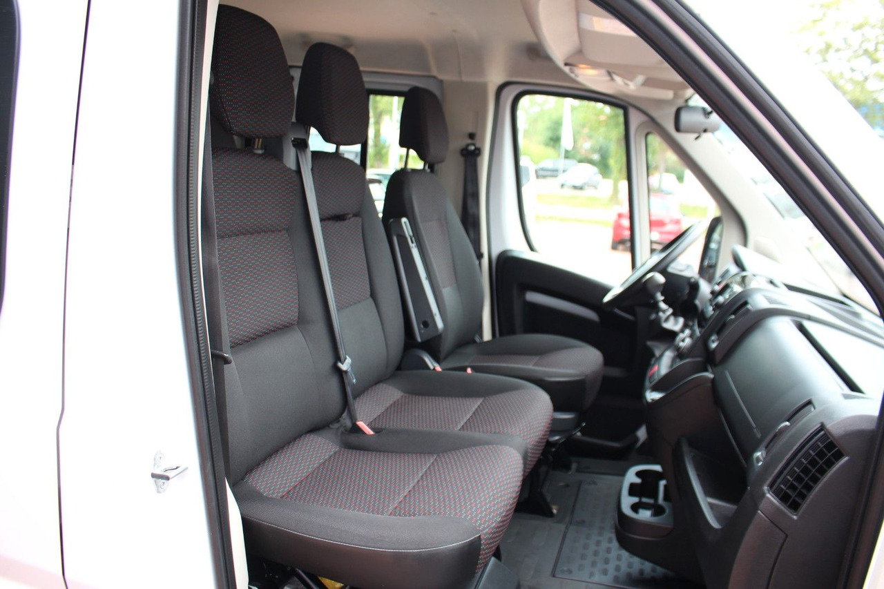 Locação de  Citroën Jumper DoKa Pritsche 2,2 HDi Klima DAB AHK Citroën Jumper DoKa Pritsche 2,2 HDi Klima DAB AHK: foto 9