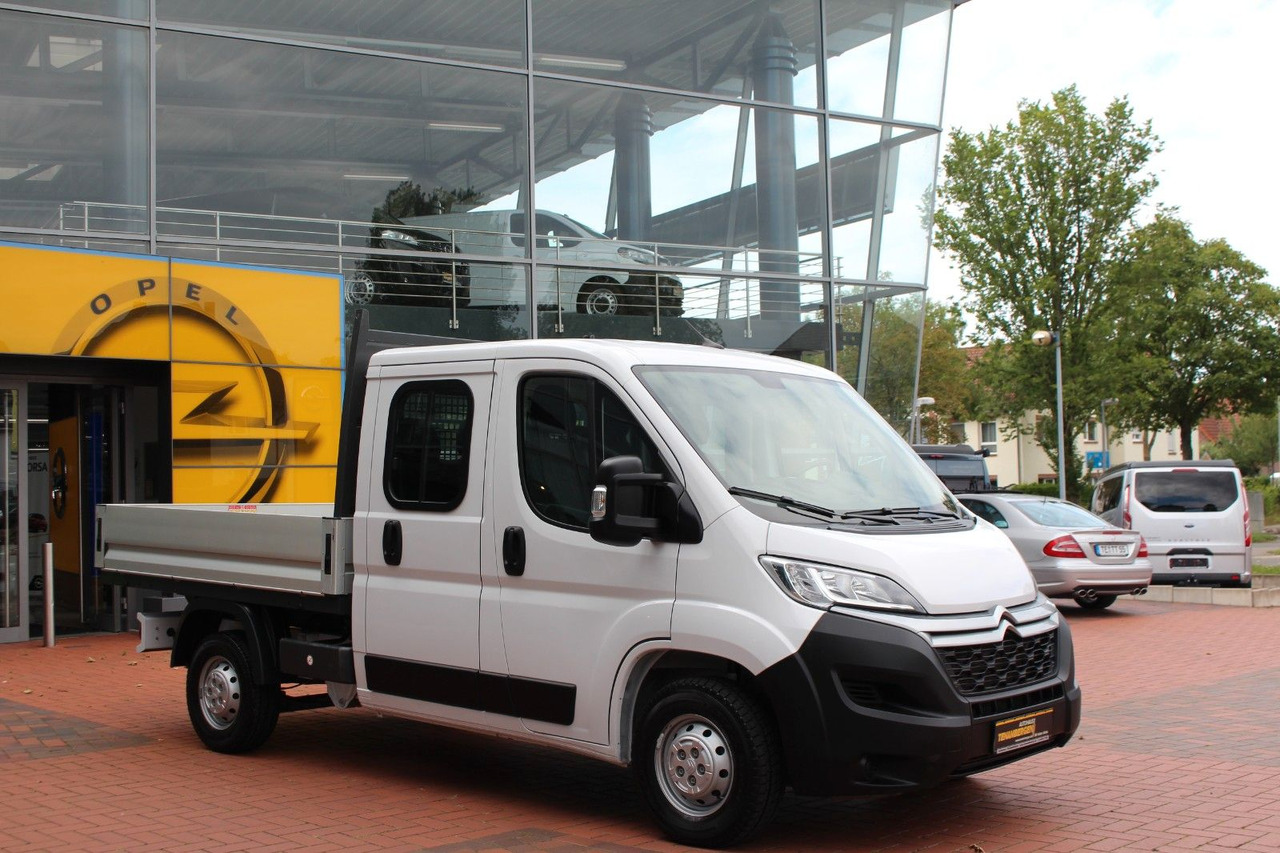 Locação de  Citroën Jumper DoKa Pritsche 2,2 HDi Klima DAB AHK Citroën Jumper DoKa Pritsche 2,2 HDi Klima DAB AHK: foto 7