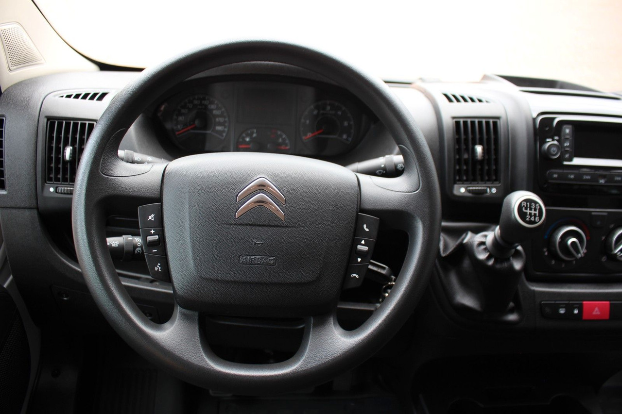 Locação de  Citroën Jumper DoKa Pritsche 2,2 HDi Klima DAB AHK Citroën Jumper DoKa Pritsche 2,2 HDi Klima DAB AHK: foto 14