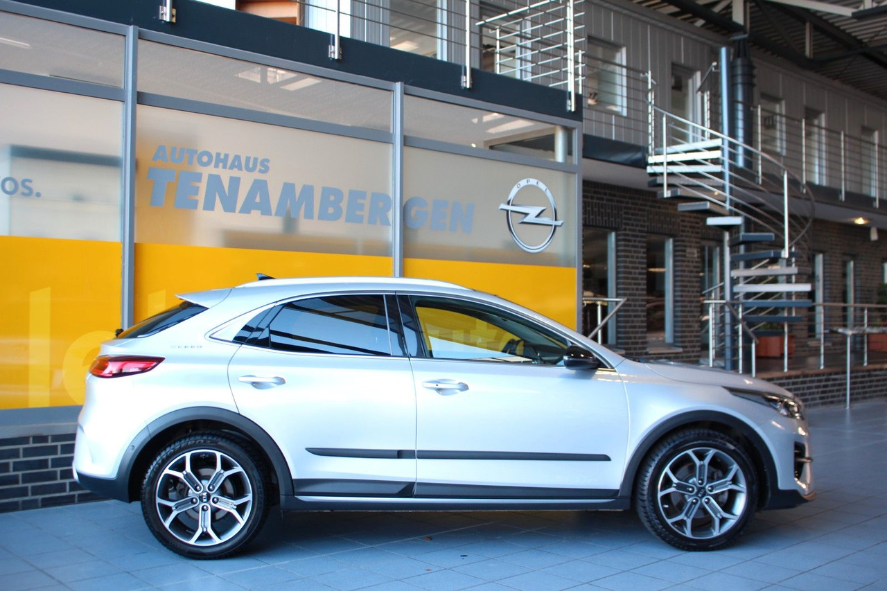 Kia XCeed Platinum Leder Memory Panorama LED ACC - Carro perua: foto 3 Kia XCeed Platinum Leder Memory Panorama LED ACC - Carro perua: foto 3