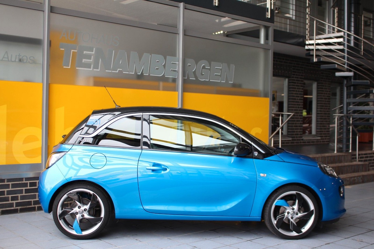 Opel Adam Slam 1.4 100 PS IntelliLink Sitzheizung 18" - Automóvel: foto 3 Opel Adam Slam 1.4 100 PS IntelliLink Sitzheizung 18" - Automóvel: foto 3