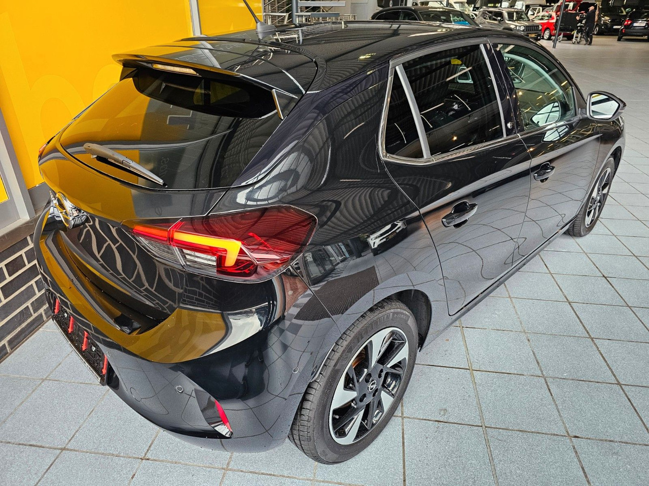 Opel Corsa F e Elegance 11kw Charger SHZ - Automóvel: foto 4 Opel Corsa F e Elegance 11kw Charger SHZ - Automóvel: foto 4