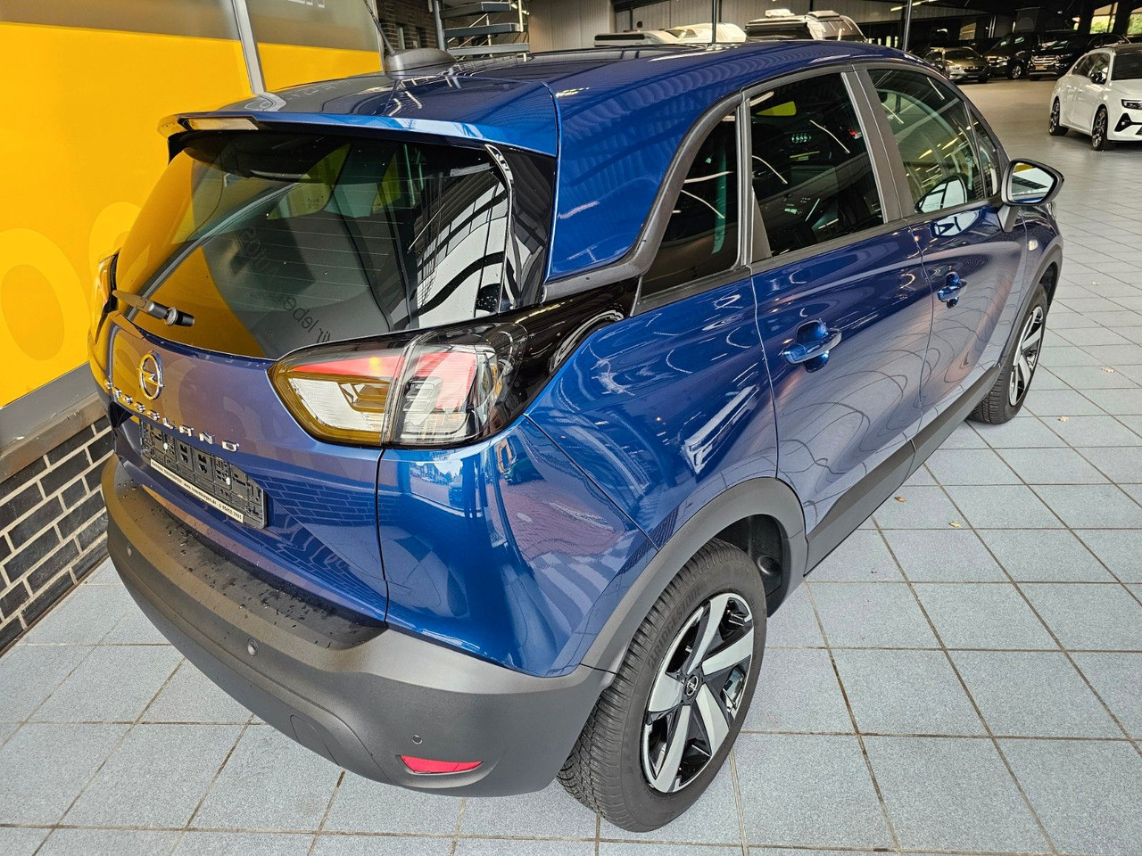 Opel Crossland Navi SHZ LHzg PDC Kamera - Furgão de passageiros: foto 3 Opel Crossland Navi SHZ LHzg PDC Kamera - Furgão de passageiros: foto 3