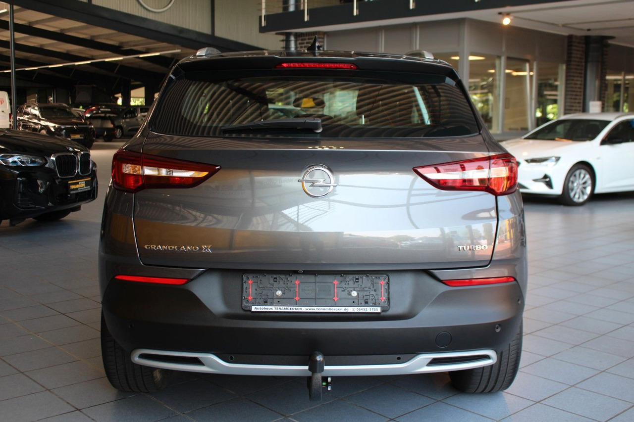 Opel Grandland (X) Innovation Kamera AHK Navi LED - SUV: foto 5 Opel Grandland (X) Innovation Kamera AHK Navi LED - SUV: foto 5