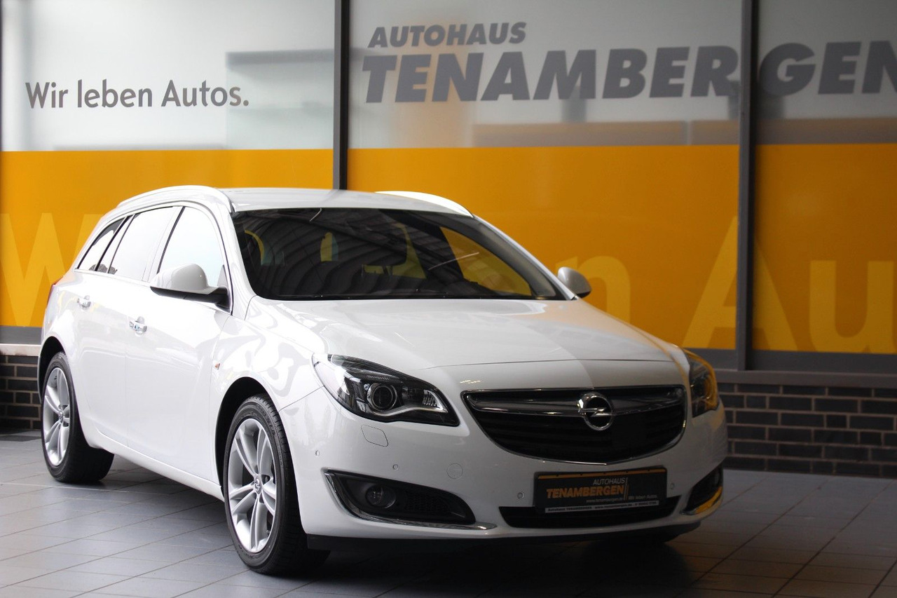 Opel Insignia A Business Innovation 4x4 Leder AHK ACC - Automóvel: foto 2 Opel Insignia A Business Innovation 4x4 Leder AHK ACC - Automóvel: foto 2