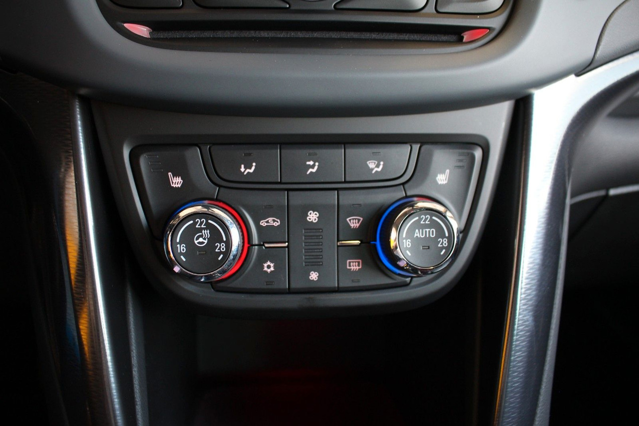 Furgão de passageiros Opel Zafira Tourer Navi Innovation Bi Xenon Bluetooth: foto 16
