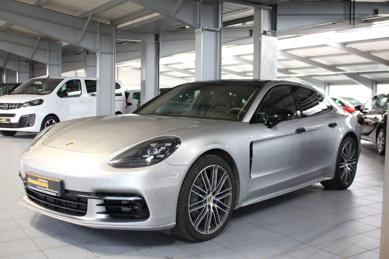 Porsche Panamera 4S Diesel PDK Kamera LED DAB Bose 21" - Sedã: foto 1 Porsche Panamera 4S Diesel PDK Kamera LED DAB Bose 21" - Sedã: foto 1