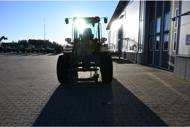 Carregadeira de rodas Volvo L30G: foto 7