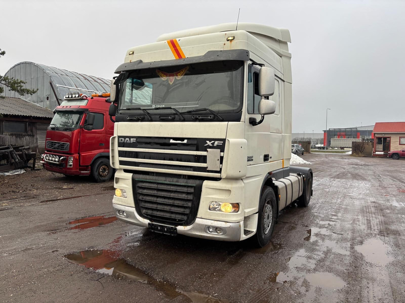 DAF XF 105 410 - Tractor: foto 2 DAF XF 105 410 - Tractor: foto 2