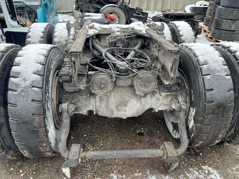 Volvo RT26410HV - Eixo traseiro: foto 4 Volvo RT26410HV - Eixo traseiro: foto 4