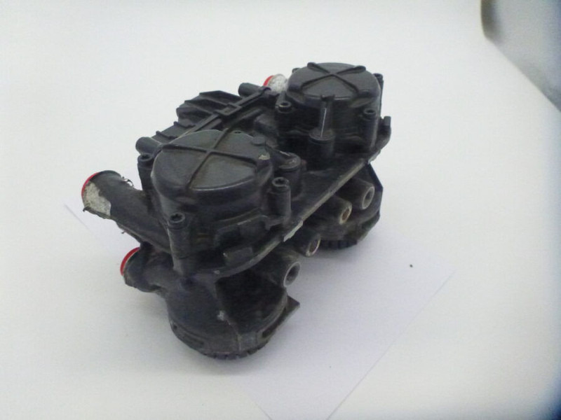 Wabco Actros MP4 - Peças de freio: foto 1 Wabco Actros MP4 - Peças de freio: foto 1