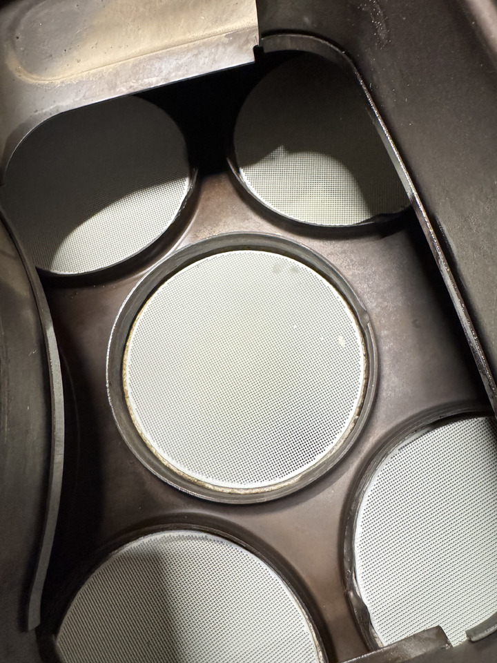 Catalyst DAF XF CF with new SCR DOC Tested, ready to install - Silenciador/ Sistema de escape de Caminhão: foto 4 Catalyst DAF XF CF with new SCR DOC Tested, ready to install - Silenciador/ Sistema de escape de Caminhão: foto 4