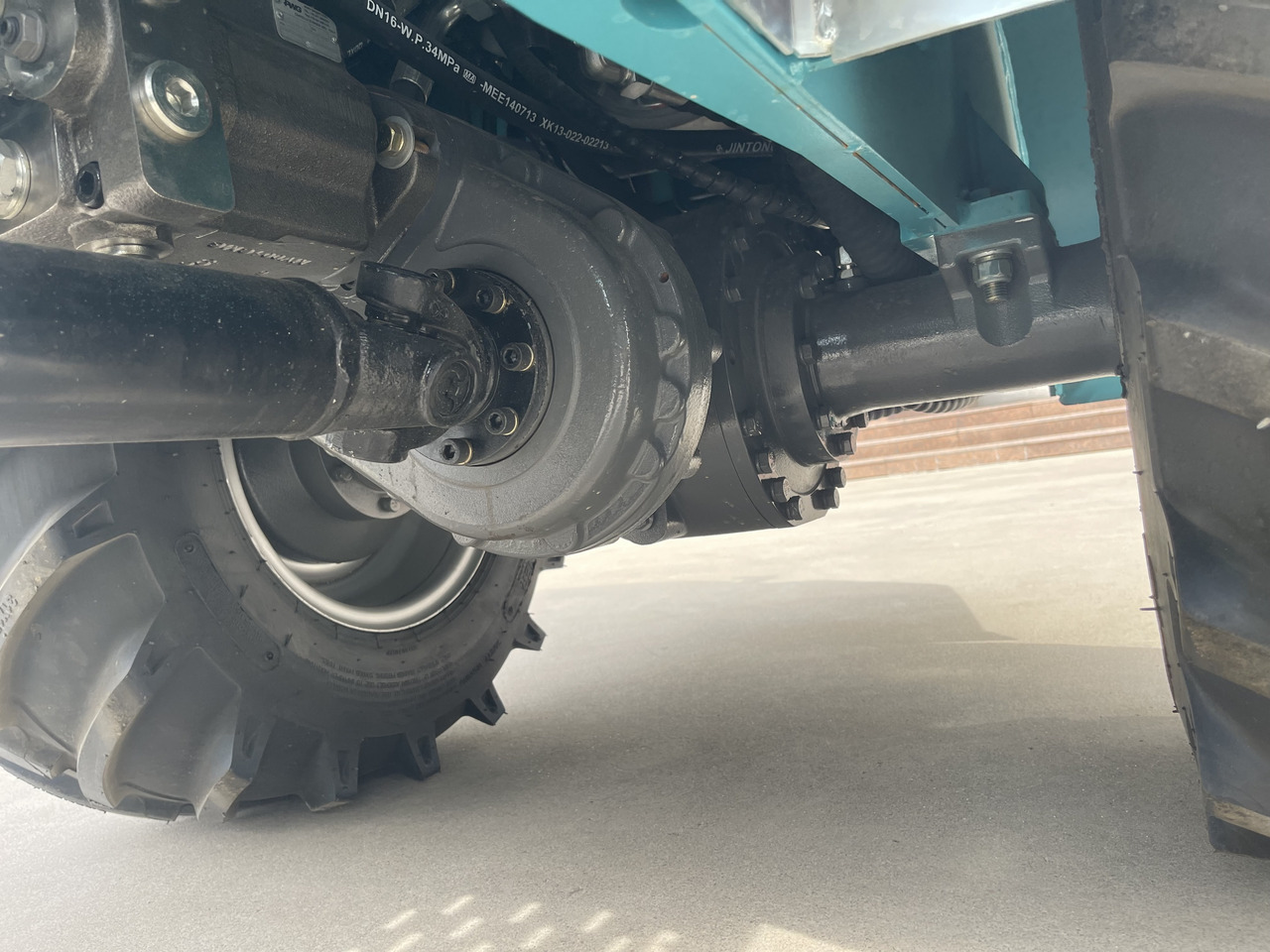 MEGALOAD Free Shipping Wheel Loader JCB 1 ton CE/EURO5 Kubota Engine Articulated AK1100 - Carregadeira de rodas: foto 5 MEGALOAD Free Shipping Wheel Loader JCB 1 ton CE/EURO5 Kubota Engine Articulated AK1100 - Carregadeira de rodas: foto 5