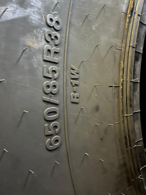 NEW 650/85R38 Alliance AgriStar tyre - Pneu de Máquina agrícola: foto 2 NEW 650/85R38 Alliance AgriStar tyre - Pneu de Máquina agrícola: foto 2