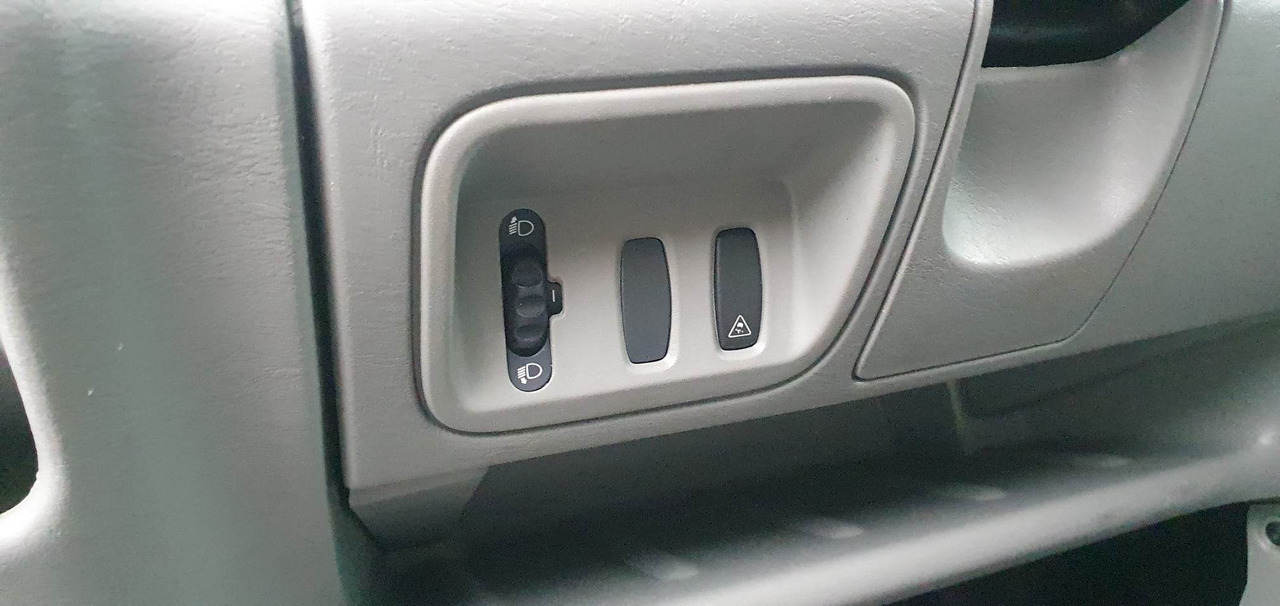 Locação de Opel Vivaro Opel Vivaro: foto 11