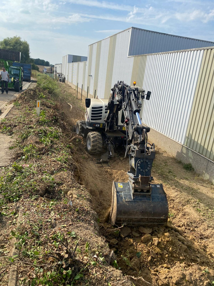 SCHAEFF TW95 - Escavadeira de rodas: foto 3 SCHAEFF TW95 - Escavadeira de rodas: foto 3