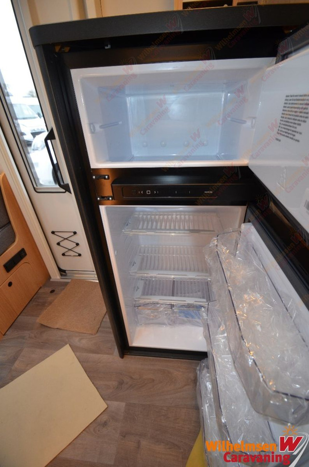 Autocaravana perfilada Sunlight Adventure T Ford 680  TV*SAT*Autom.*RFK*Xenon: foto 13