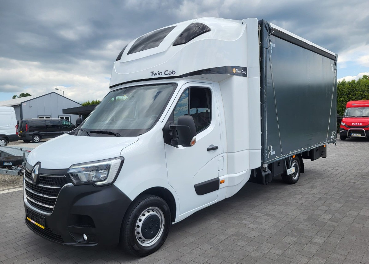 Renault 10 europalet kabina XXL 2x spania Master jak Nowy Kabina 2xspanie - Furgão de toldo: foto 2 Renault 10 europalet kabina XXL 2x spania Master jak Nowy Kabina 2xspanie - Furgão de toldo: foto 2