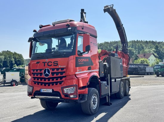 Mercedes-Benz ACTROS 6x4 DONAR 5810K ? Hack-LKW / Mobilhacker | TCS Umwelttechnik - Estilhaçadora de madeira, Caminhão: foto 1 Mercedes-Benz ACTROS 6x4 DONAR 5810K ? Hack-LKW / Mobilhacker | TCS Umwelttechnik - Estilhaçadora de madeira, Caminhão: foto 1
