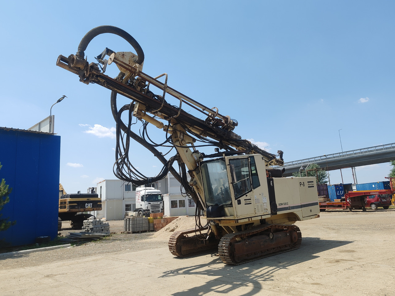 Atlas Copco ECM 585 MC II - Máquina de perfuração: foto 1 Atlas Copco ECM 585 MC II - Máquina de perfuração: foto 1
