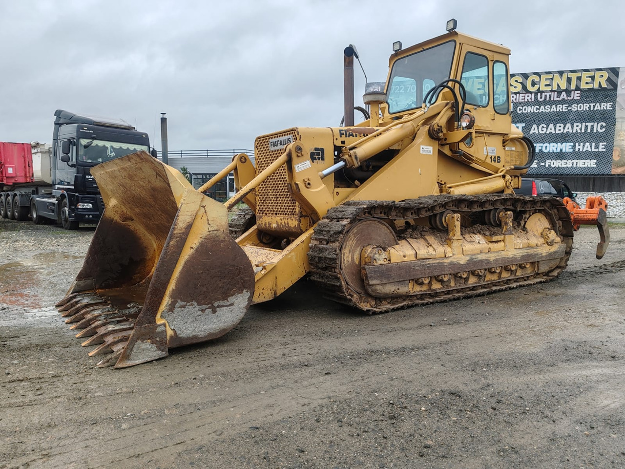 Fiat Allis FL14B - Carregadeira de esteiras: foto 1 Fiat Allis FL14B - Carregadeira de esteiras: foto 1