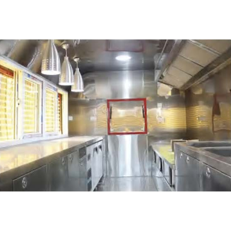 Deli Star Trailer American 4000 - EU standards - Roulote bar: foto 3 Deli Star Trailer American 4000 - EU standards - Roulote bar: foto 3