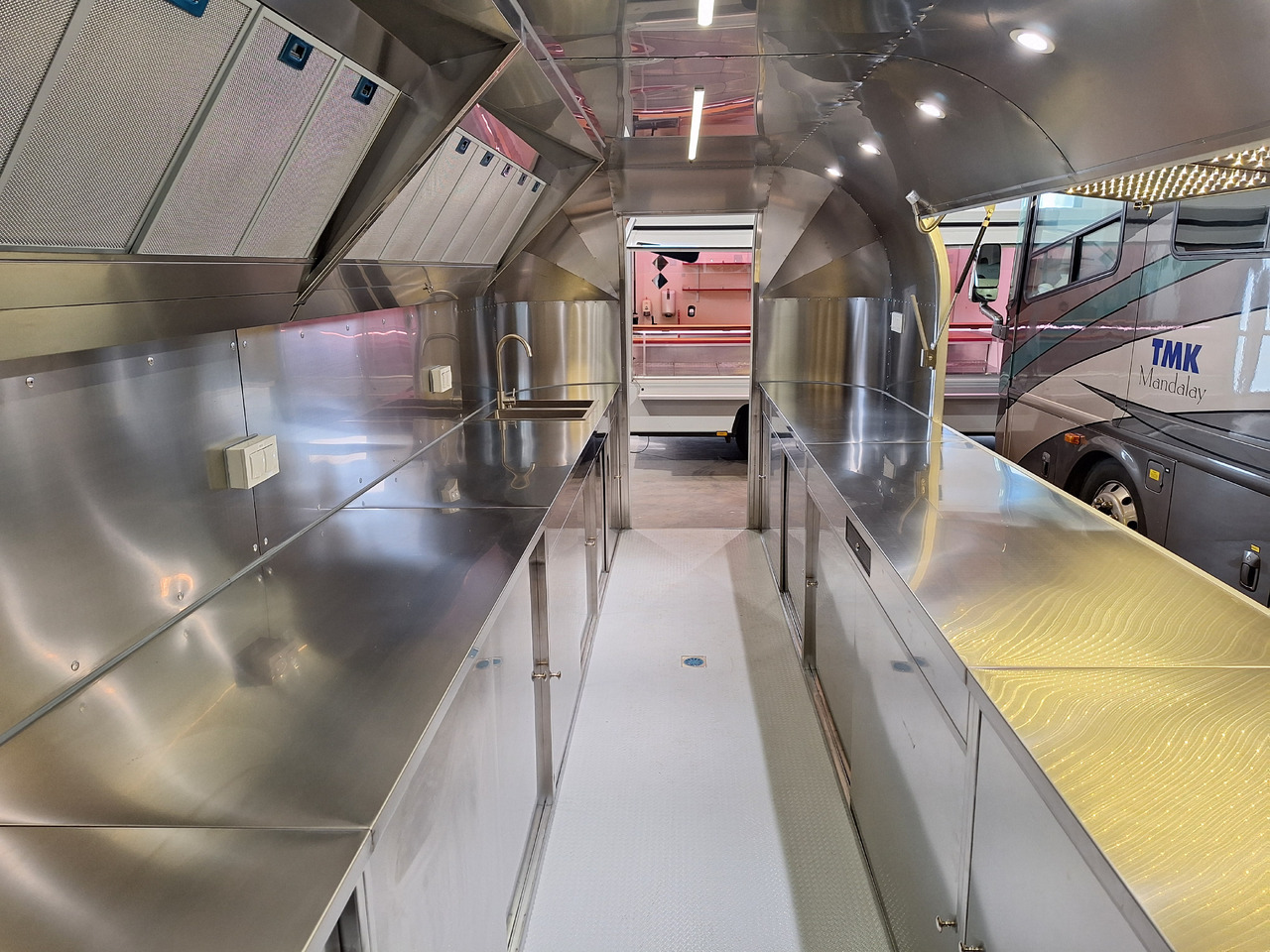 Roulote bar nuevo Deli Star Trailer American 6000 - EU Standards: foto 9