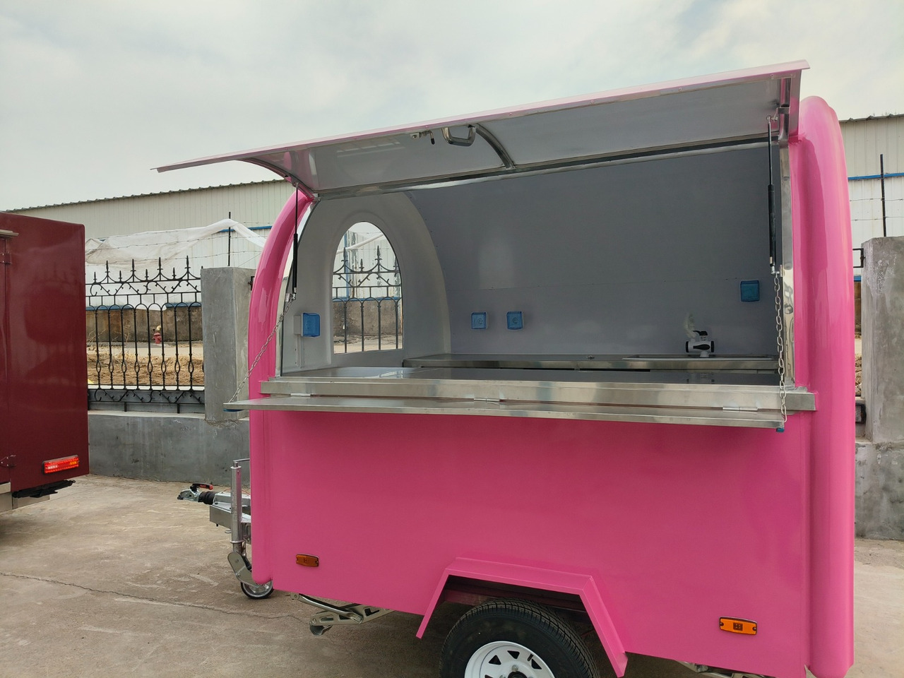 Roulote bar nuevo Deli Star Trailers EasyGo 230 Light - EU standards: foto 19