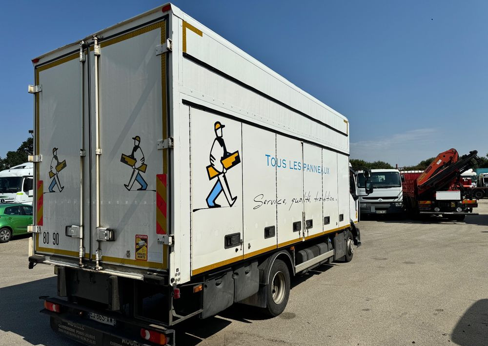 Renault D12 - Camião de caixa aberta/ Plataforma: foto 4 Renault D12 - Camião de caixa aberta/ Plataforma: foto 4