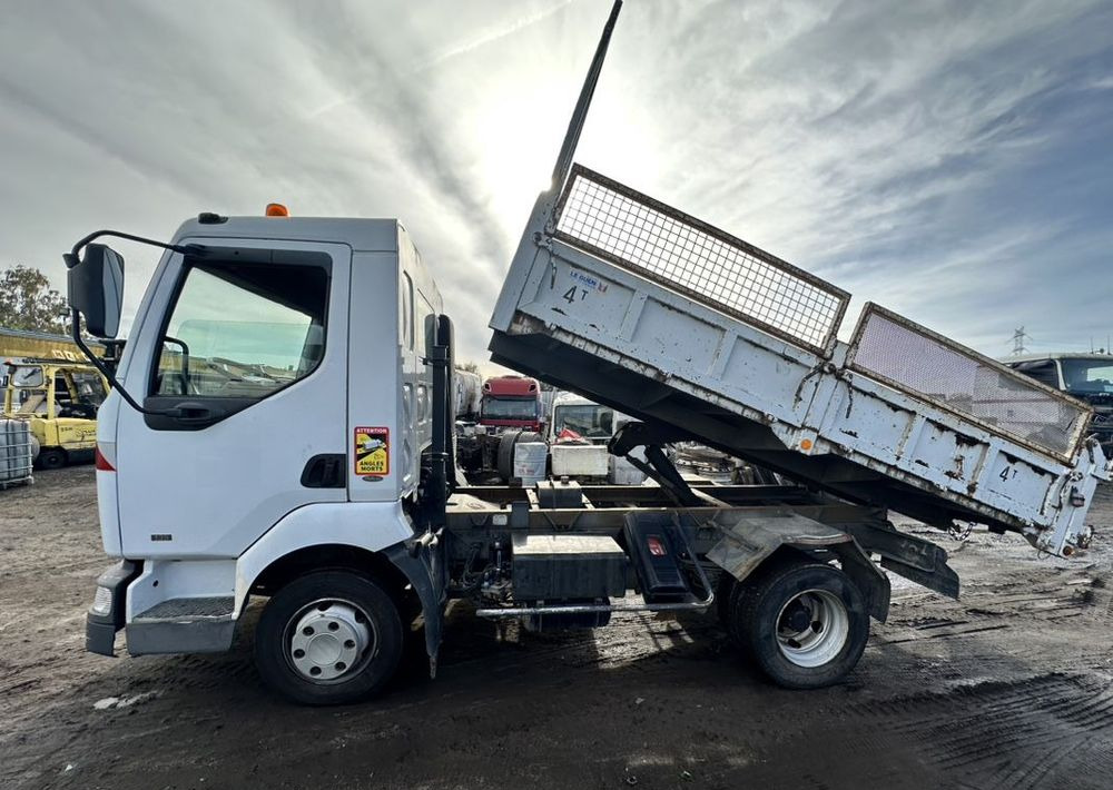 Renault Midlum 135 DXi - Caminhão basculante: foto 2 Renault Midlum 135 DXi - Caminhão basculante: foto 2