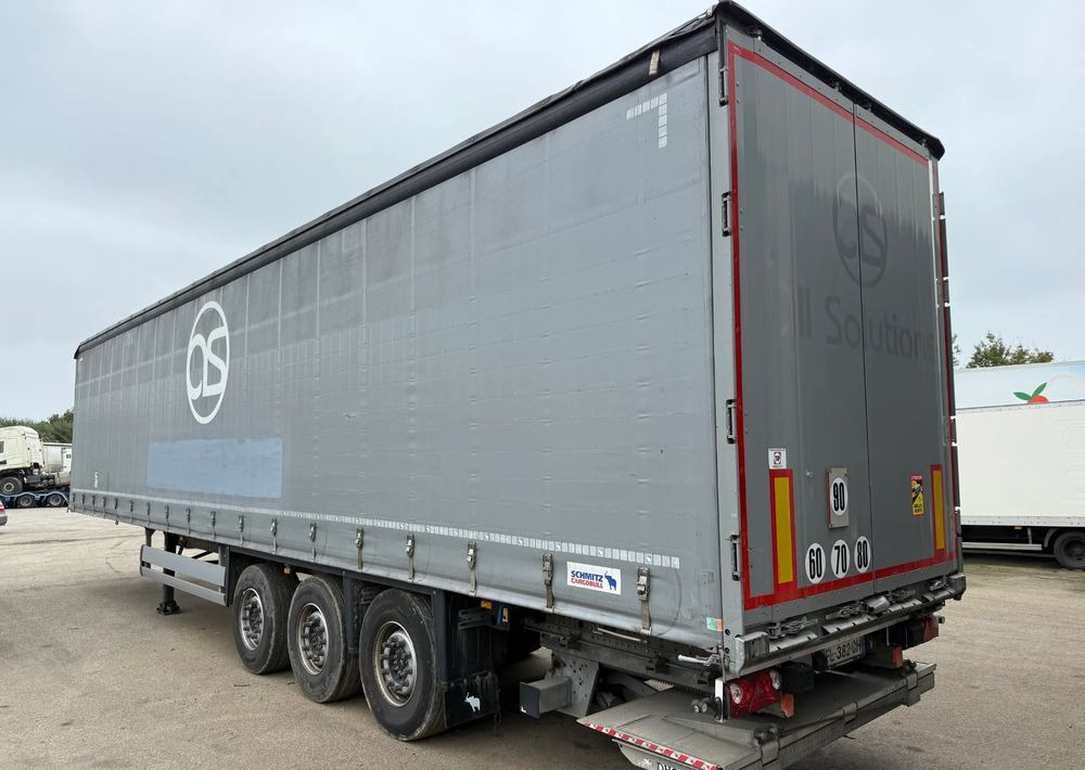 Schmitz Cargobull - Semi-reboque de lona: foto 4 Schmitz Cargobull - Semi-reboque de lona: foto 4