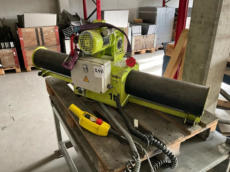 PAI VLC-1 - Máquina para metais: foto 1 PAI VLC-1 - Máquina para metais: foto 1