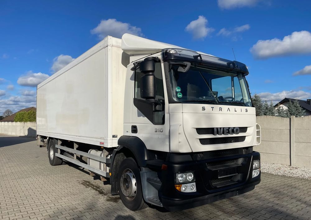 Iveco Stralis EEV 18.310 EURO 5, Chłodnia, PRZEBIEG 262 TYŚ KM!! - Caminhão frigorífico: foto 4 Iveco Stralis EEV 18.310 EURO 5, Chłodnia, PRZEBIEG 262 TYŚ KM!! - Caminhão frigorífico: foto 4