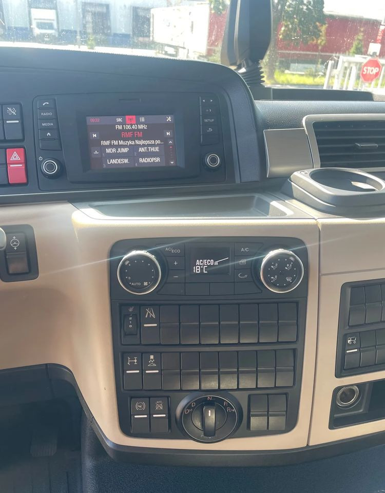 Caminhão com lona MAN TGL 12.220, Burtofirana!: foto 10