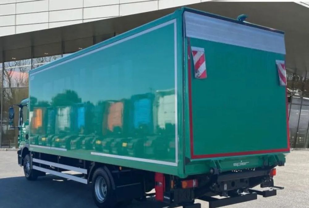 MAN TGM 15.250 - Caminhão furgão: foto 3 MAN TGM 15.250 - Caminhão furgão: foto 3