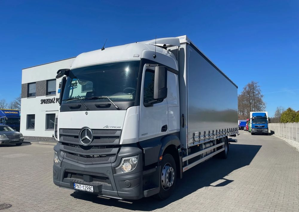 Mercedes-Benz ACTROS 1827, Firanka 9,5 m! - Caminhão com lona: foto 1 Mercedes-Benz ACTROS 1827, Firanka 9,5 m! - Caminhão com lona: foto 1