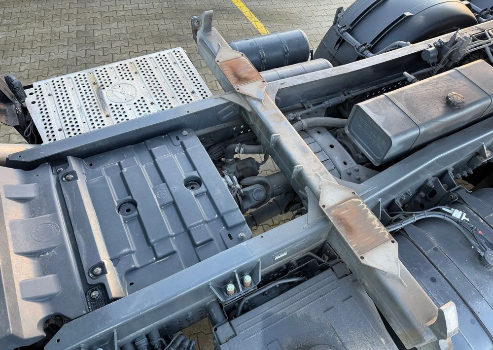 Caminhão basculante Mercedes-Benz AROCS 3345/6x6/ Wywrotka Miller Bordmatic: foto 15