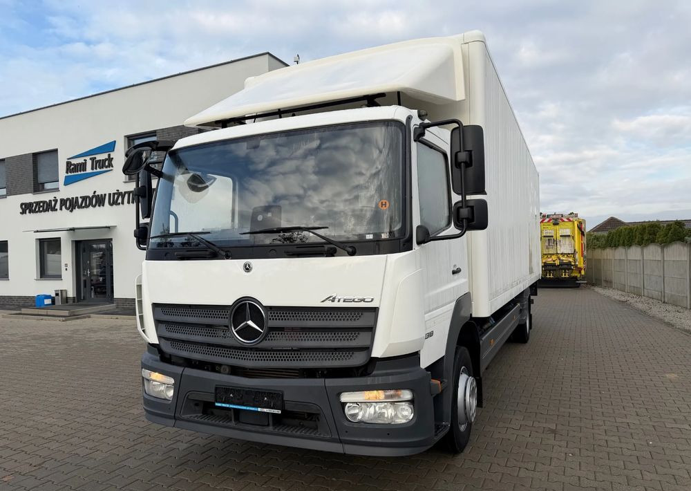 Mercedes-Benz ATEGO 1318 IZOTERMA 20 PALET! - Caminhão furgão: foto 1 Mercedes-Benz ATEGO 1318 IZOTERMA 20 PALET! - Caminhão furgão: foto 1