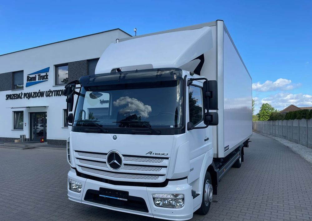 Mercedes-Benz ATEGO 818, IZOTERMA OGRZEWANA! - Caminhão furgão: foto 1 Mercedes-Benz ATEGO 818, IZOTERMA OGRZEWANA! - Caminhão furgão: foto 1