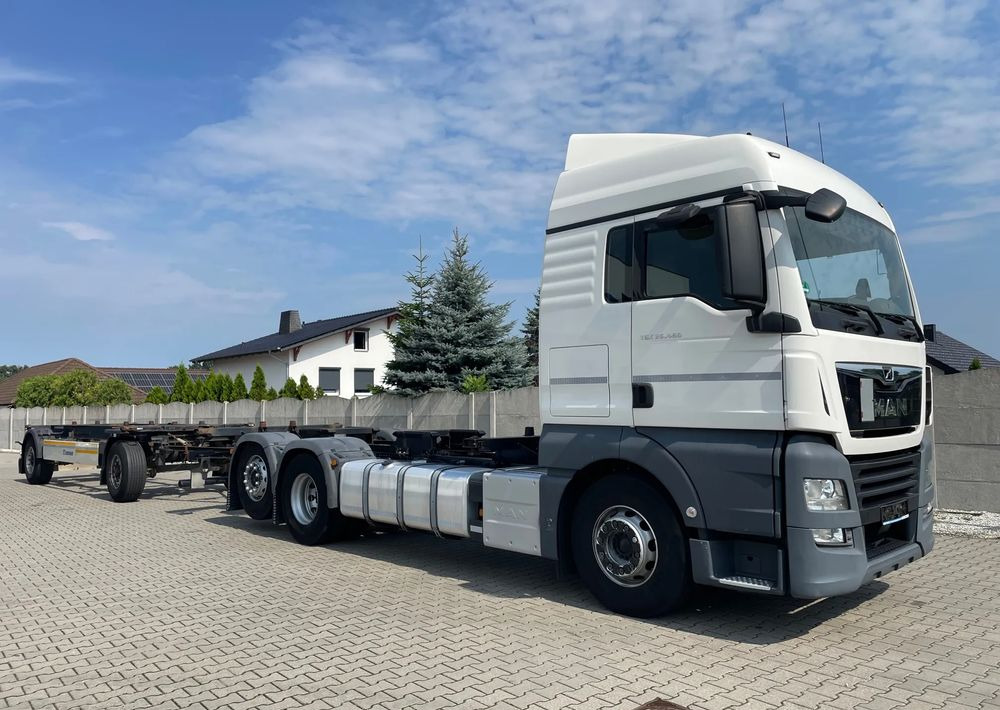 MAN TGX XLX 26.460 BDF - Tractor: foto 1 MAN TGX XLX 26.460 BDF - Tractor: foto 1
