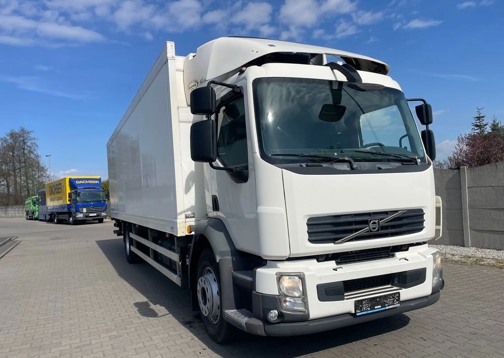 Volvo FL 18.260 CHŁODNIA, EURO 5! - Caminhão frigorífico: foto 3 Volvo FL 18.260 CHŁODNIA, EURO 5! - Caminhão frigorífico: foto 3