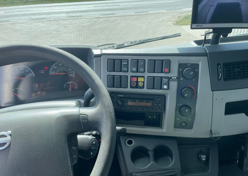 Caminhão frigorífico Volvo FL 18.260 CHŁODNIA, EURO 5!: foto 12
