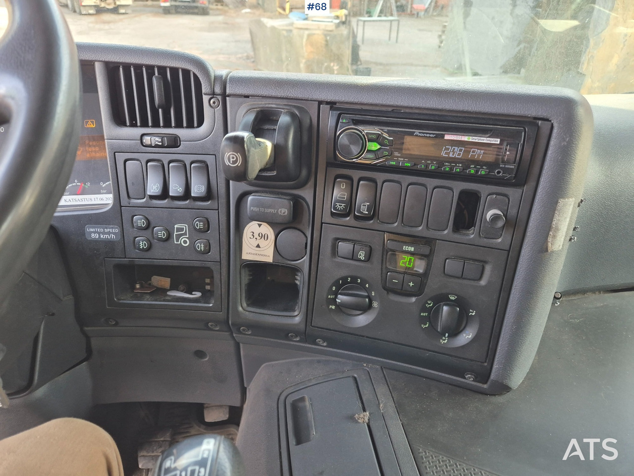 Caminhão furgão Scania P380 Umpikorinen: foto 17