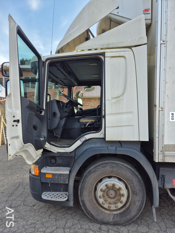 Caminhão furgão Scania P380 Umpikorinen: foto 13