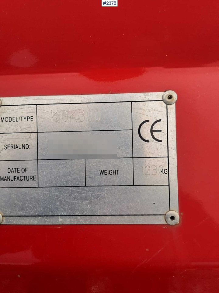 Flail mower KDK300 - Máquina para produção de feno: foto 4 Flail mower KDK300 - Máquina para produção de feno: foto 4
